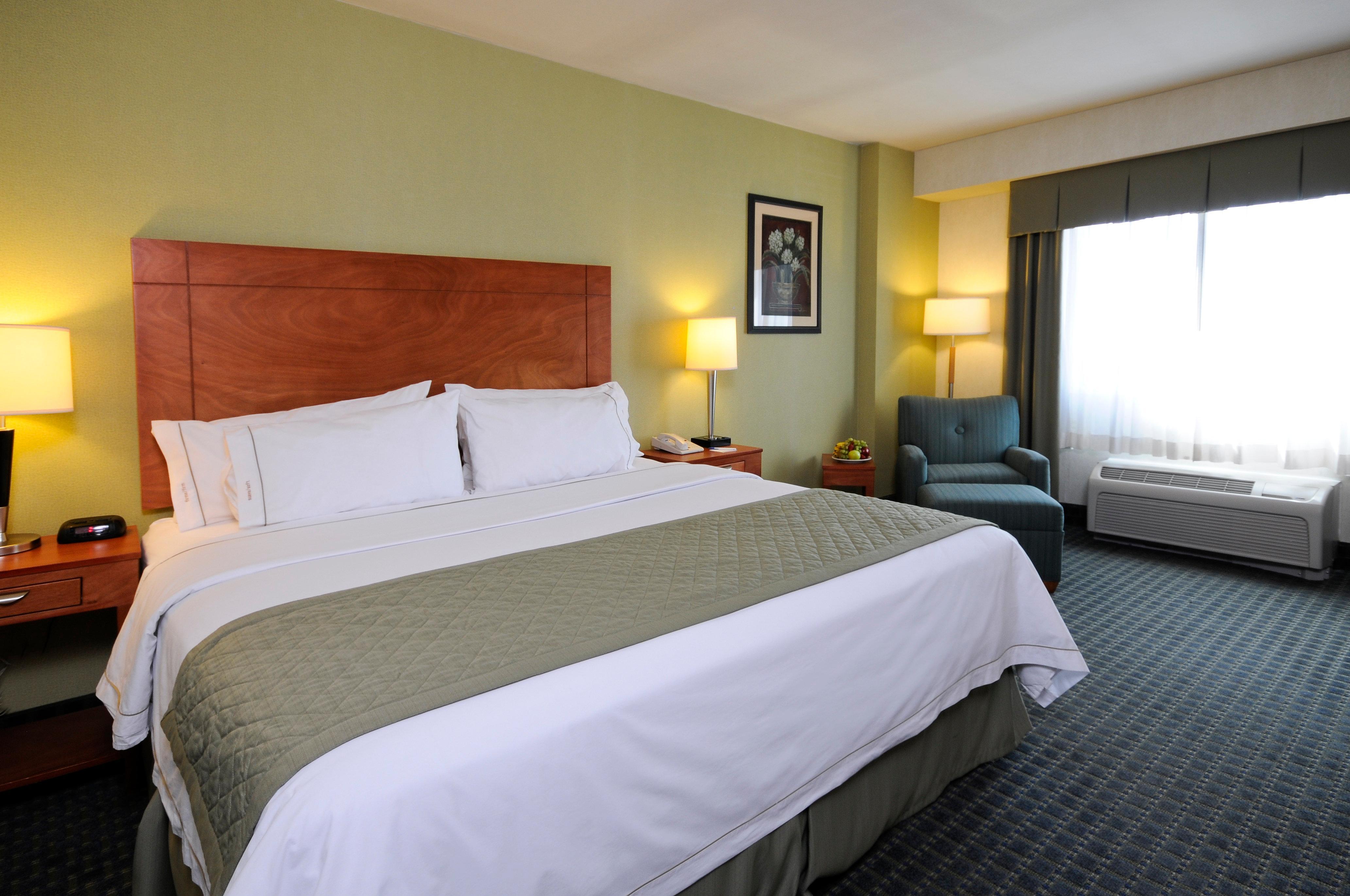 Holiday Inn Express & Suites Toluca Zona Aeropuerto By Ihg Екстериор снимка