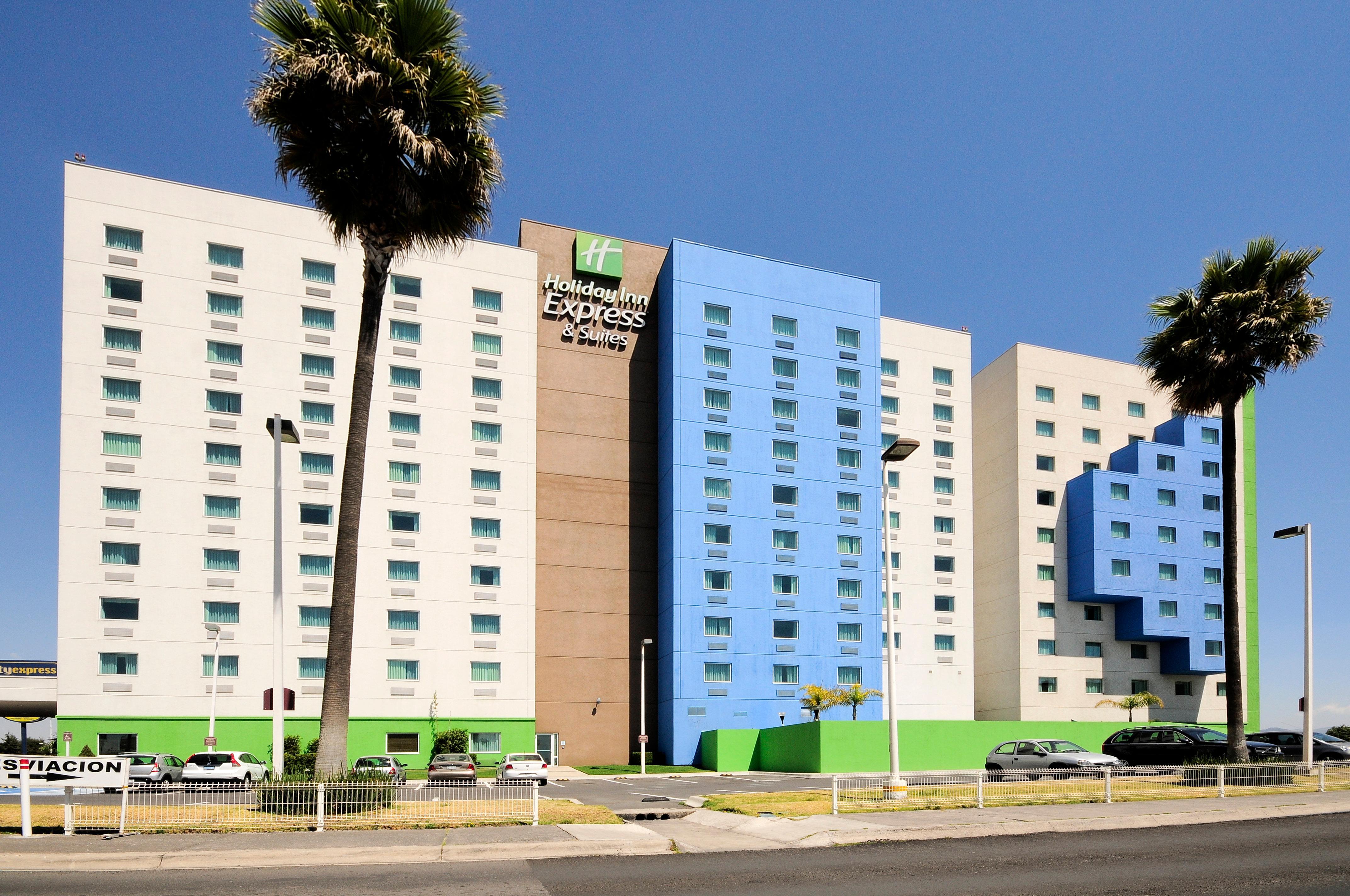 Holiday Inn Express & Suites Toluca Zona Aeropuerto By Ihg Екстериор снимка