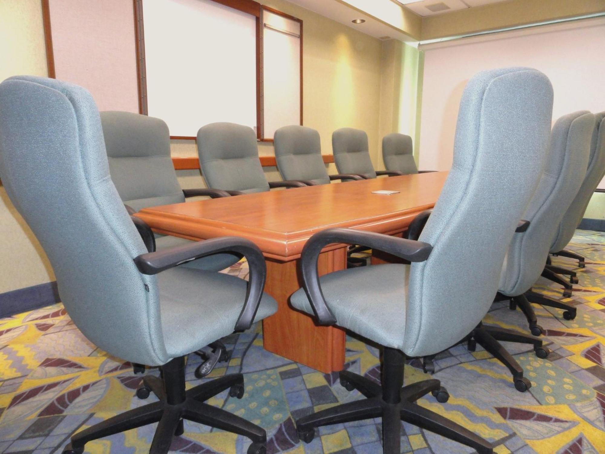 Holiday Inn Express & Suites Toluca Zona Aeropuerto By Ihg Екстериор снимка
